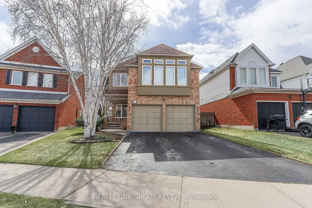 37 Wetherburn Drive Whitby ON L1P 1M7