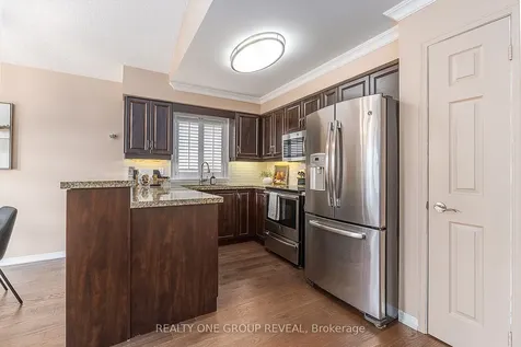 37 Wetherburn Drive Whitby ON L1P 1M7