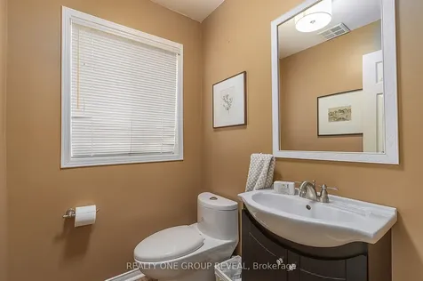 37 Wetherburn Drive Whitby ON L1P 1M7