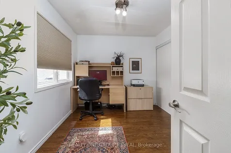 37 Wetherburn Drive Whitby ON L1P 1M7