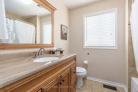 37 Wetherburn Drive Whitby ON L1P 1M7