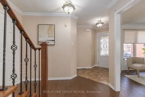 37 Wetherburn Drive Whitby ON L1P 1M7
