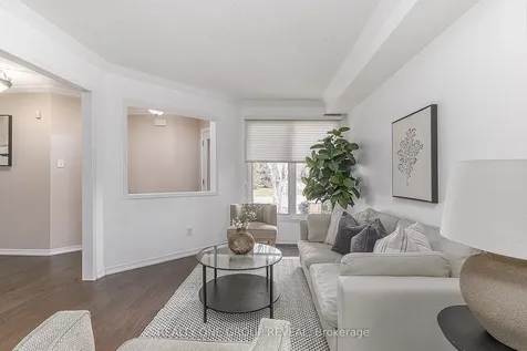 37 Wetherburn Drive Whitby ON L1P 1M7