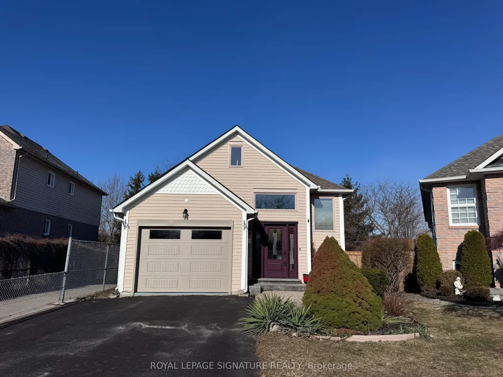 1256 Dartmoor Street Oshawa ON L1K 2K2