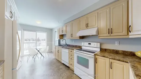 1256 Dartmoor Street Oshawa ON L1K 2K2