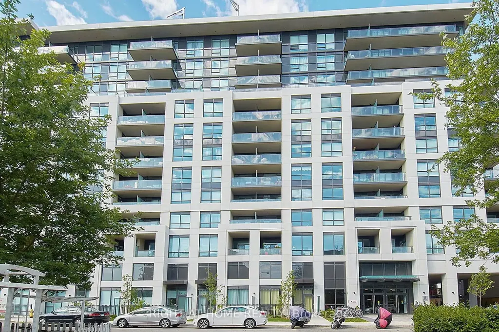 8 Trent Avenue Toronto ON M4C 0A6