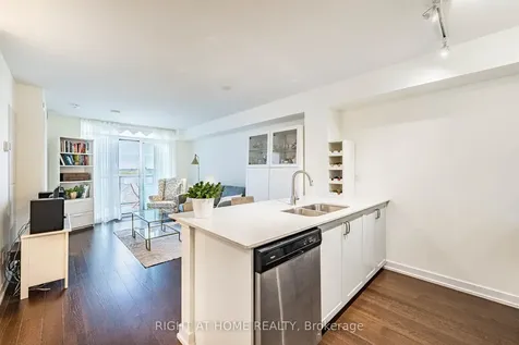 8 Trent Avenue Toronto ON M4C 0A6