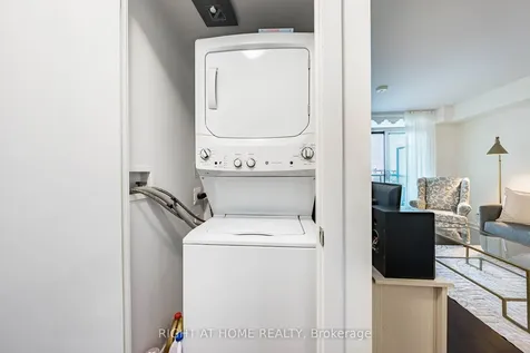 8 Trent Avenue Toronto ON M4C 0A6