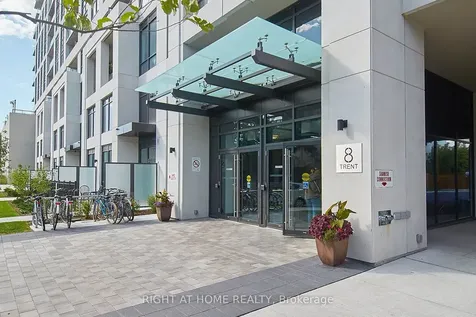 8 Trent Avenue Toronto ON M4C 0A6