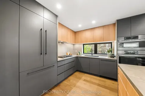 9 Maughan Crescent Toronto ON M4L 3E4