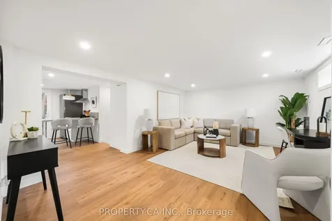 9 Maughan Crescent Toronto ON M4L 3E4