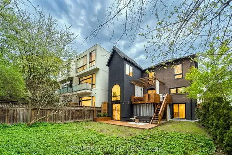 9 Maughan Crescent Toronto ON M4L 3E4
