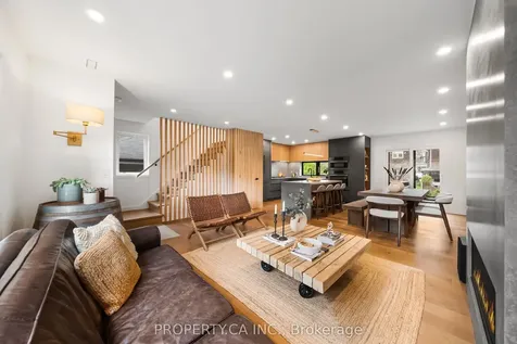 9 Maughan Crescent Toronto ON M4L 3E4