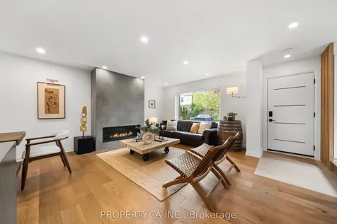 9 Maughan Crescent Toronto ON M4L 3E4