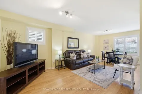 69 Hammond Street Clarington ON L1C 5E6