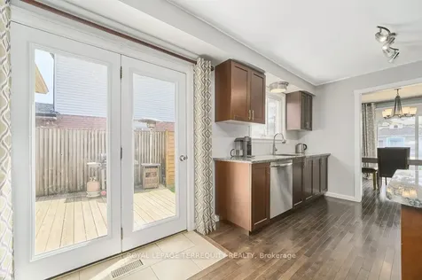 798 Greenbriar Drive Oshawa ON L1G 7J6