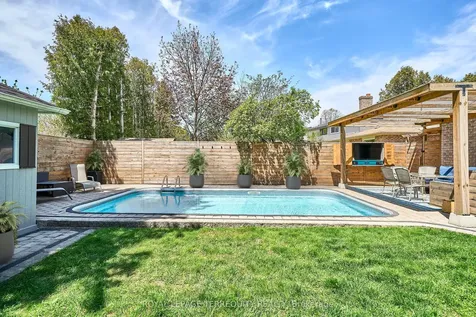 798 Greenbriar Drive Oshawa ON L1G 7J6