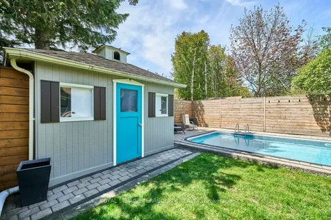 798 Greenbriar Drive Oshawa ON L1G 7J6