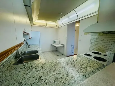 75 Bamburgh Circle Toronto ON M1W 3W1