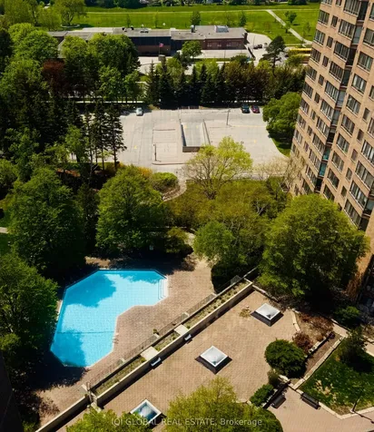 75 Bamburgh Circle Toronto ON M1W 3W1