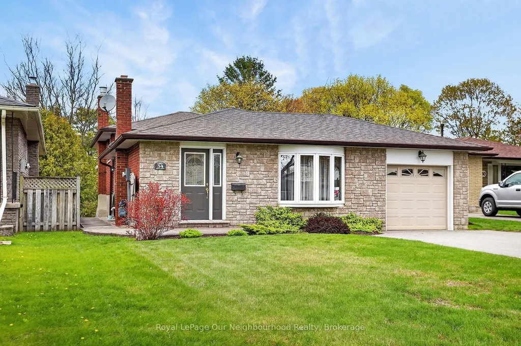 34 Brant Court Oshawa ON L1G 4M9