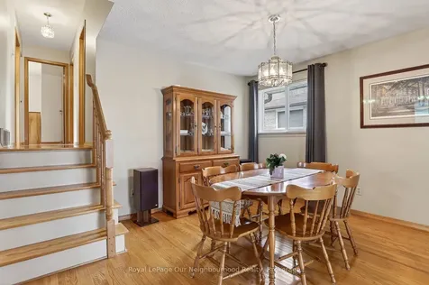 34 Brant Court Oshawa ON L1G 4M9