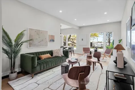 664 Breezy Drive Pickering ON L1W 2X3