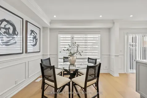 33 Tabaret Crescent Oshawa ON L1L 0G5