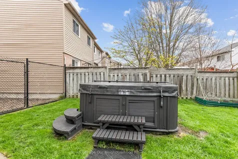 61 Fry Crescent Clarington ON L1C 4Y3