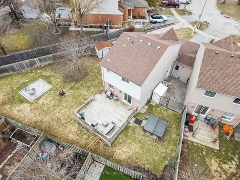 61 Fry Crescent Clarington ON L1C 4Y3