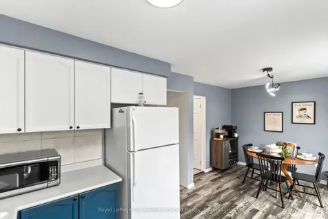 61 Fry Crescent Clarington ON L1C 4Y3