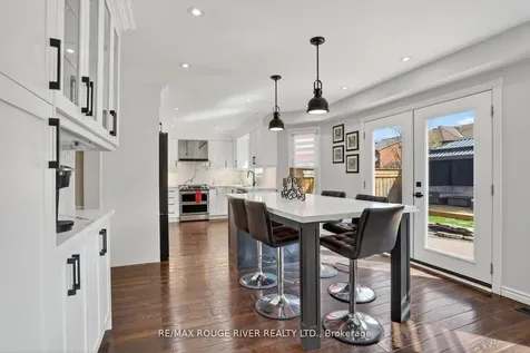 84 Silverbirch Place Whitby ON L1R 1X5