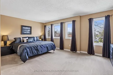 84 Silverbirch Place Whitby ON L1R 1X5