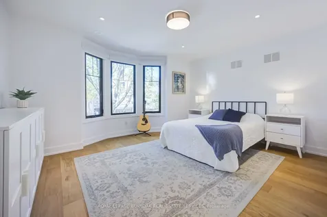 103 Harcourt Avenue Toronto ON M4J 1J3