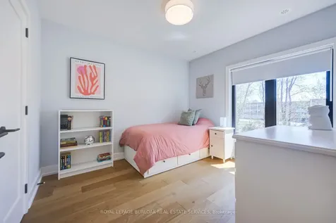 103 Harcourt Avenue Toronto ON M4J 1J3