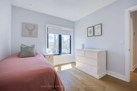 103 Harcourt Avenue Toronto ON M4J 1J3