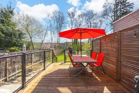 103 Harcourt Avenue Toronto ON M4J 1J3