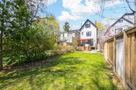 103 Harcourt Avenue Toronto ON M4J 1J3