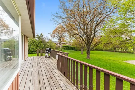 365 Humewood Avenue Oshawa ON L1G 2T6