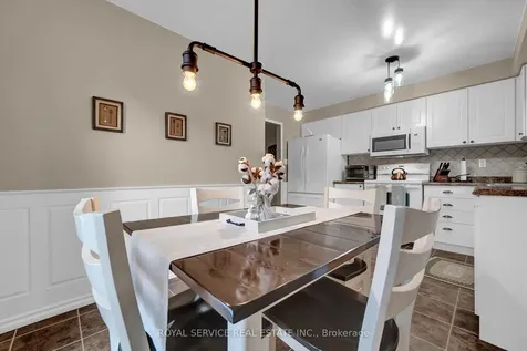 6 Goodwin Avenue Clarington ON L1C 4Z4
