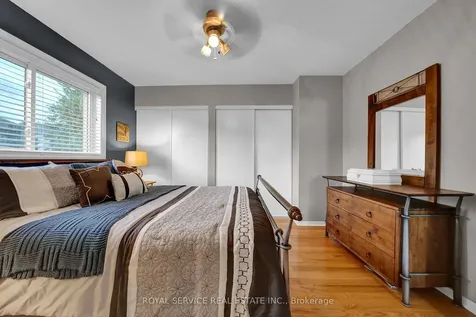 6 Goodwin Avenue Clarington ON L1C 4Z4