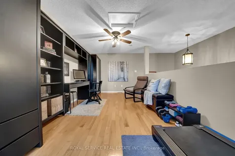 6 Goodwin Avenue Clarington ON L1C 4Z4