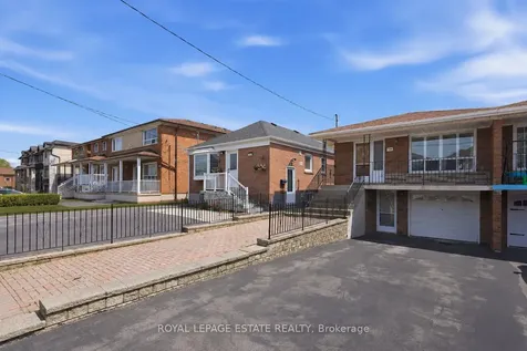 73A North Bonnington Avenue Toronto ON M1K 1X5