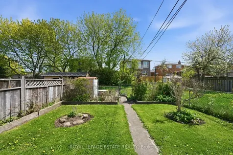 73A North Bonnington Avenue Toronto ON M1K 1X5