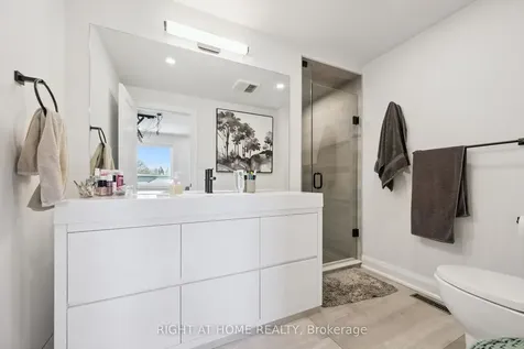814 Coxwell Avenue Toronto ON M4C 3E6