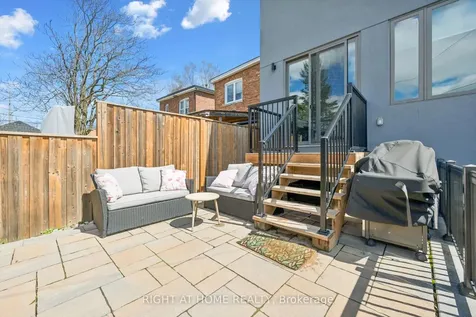 814 Coxwell Avenue Toronto ON M4C 3E6
