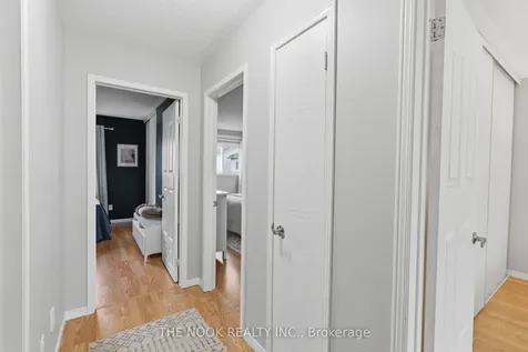 1651 Woodgate Trail Oshawa ON L1G 8B5