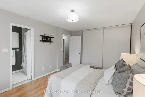 1651 Woodgate Trail Oshawa ON L1G 8B5