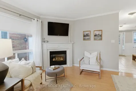 1651 Woodgate Trail Oshawa ON L1G 8B5