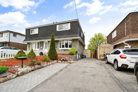 428 Dean Avenue Oshawa ON L1H 3E2